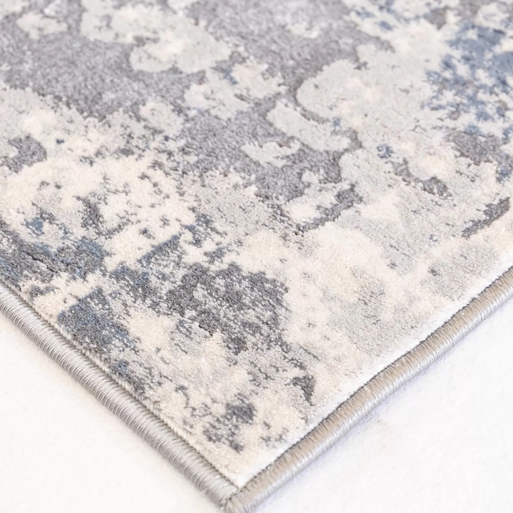* Cheap Online (B694) Laila Ali Verona Grey Abstract Woven Accent Rug, 3 5