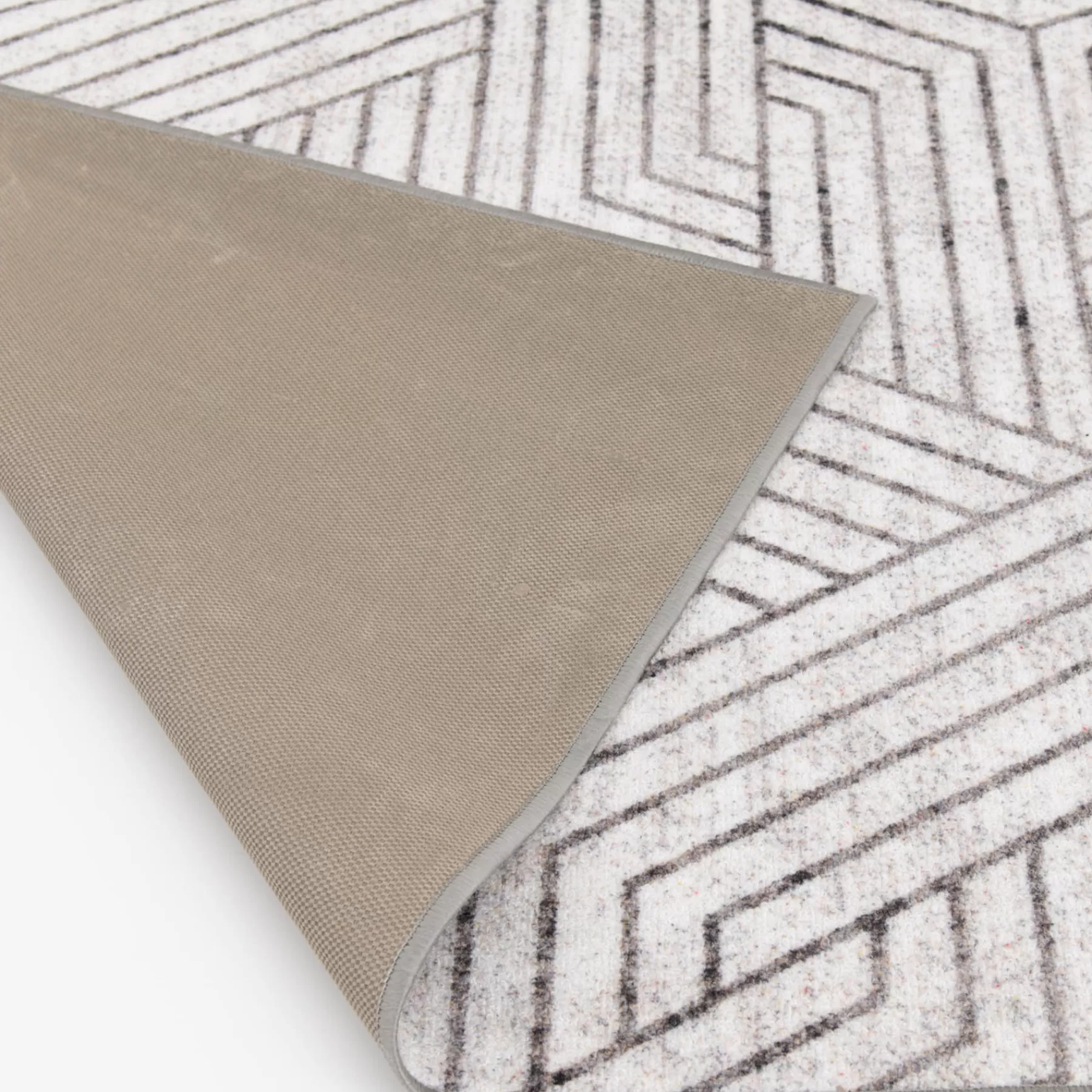 * Top Sellers (D584) Venus Grey Geometric Area Rug, 7 10