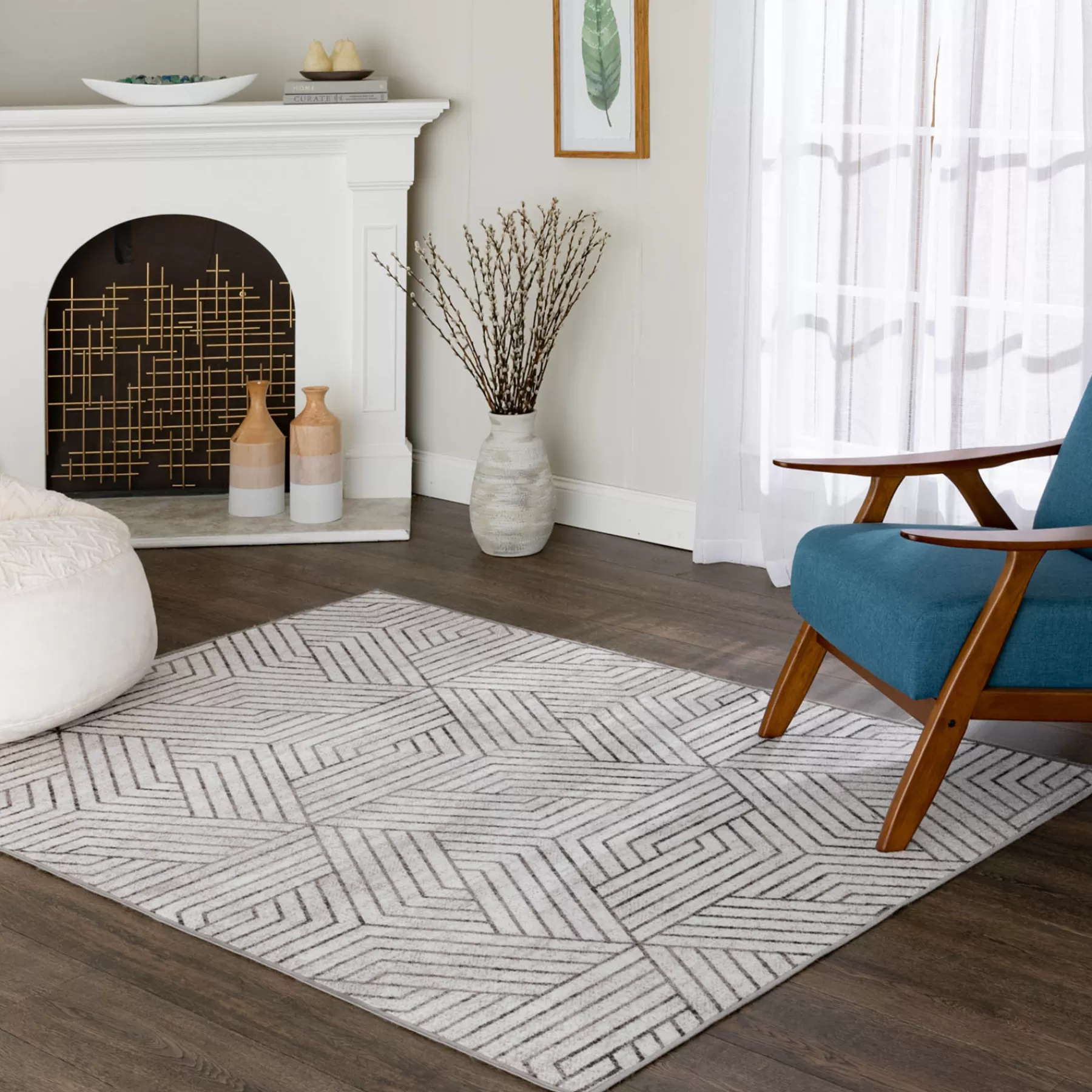 * Top Sellers (D584) Venus Grey Geometric Area Rug, 7 10